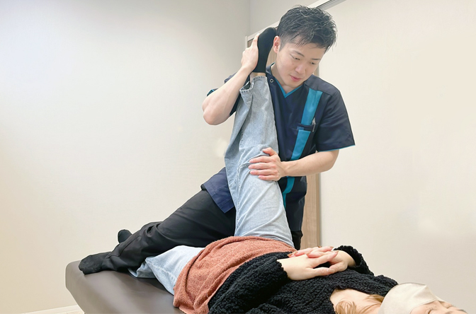 施術前の丁寧な確認の様子